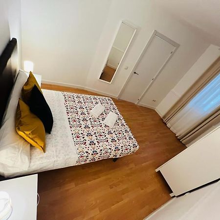Estudios Ruda 4 Madrid Exteriör bild